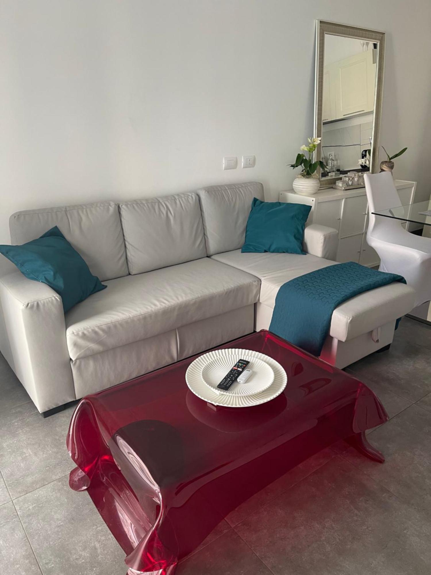 Decoluxe !Apartamento Con 1 Camera Da Letto , In Zona San Paolo , Via Martiniana Turin Bagian luar foto